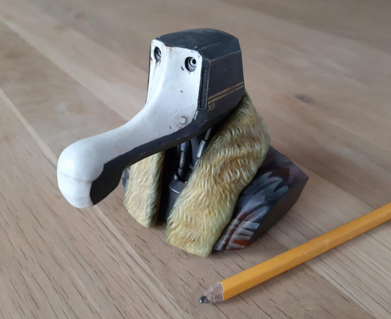 3D printable - Hector Bust (Based on original illustrations by Simon Stalenhag)